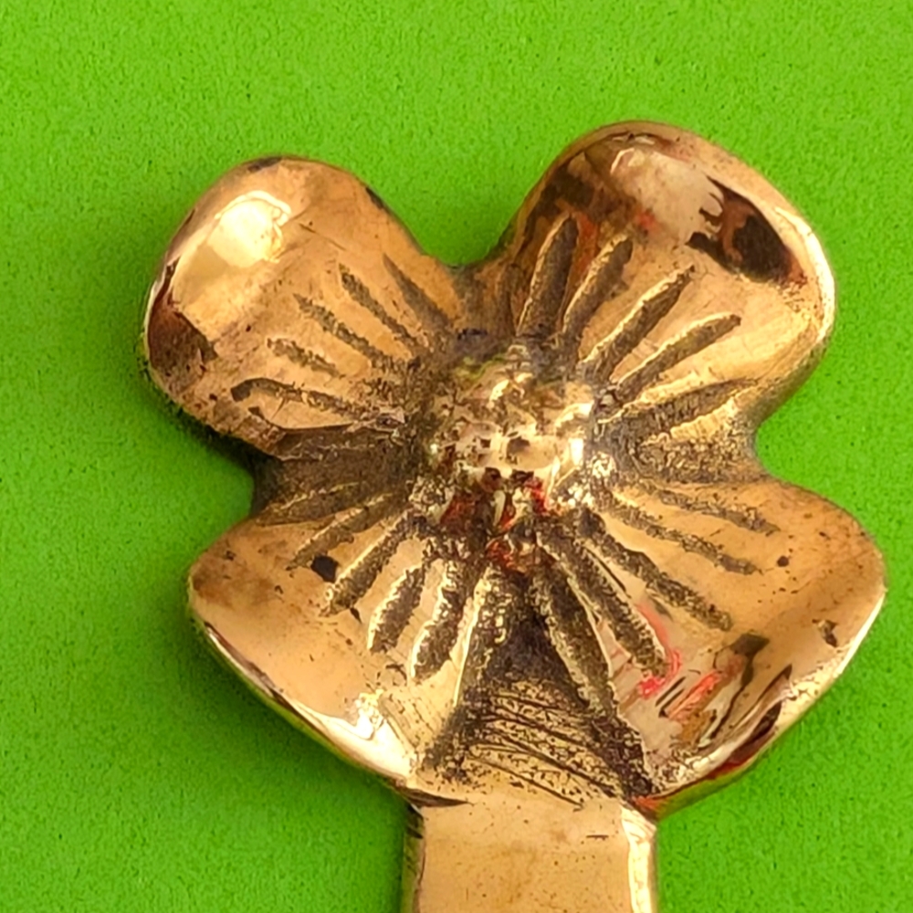 VTG BRASS LETTER OPENER ORANTE CELTIC CLOVER 🍀